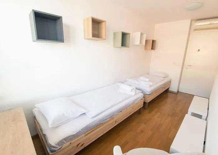 The Elegant Retreat * Любляна