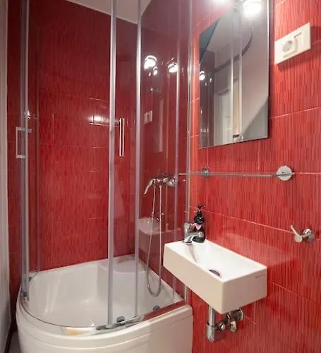 The Elegant Retreat Апартаменты